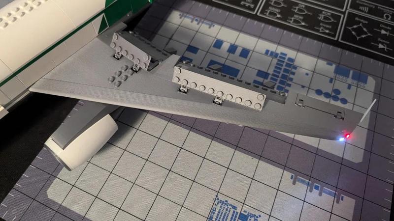 LEGO Airbus A320 Custom Wing   