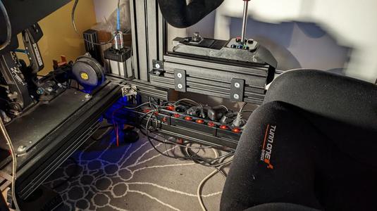 Multiplug with switches clip for 4040 or 8040