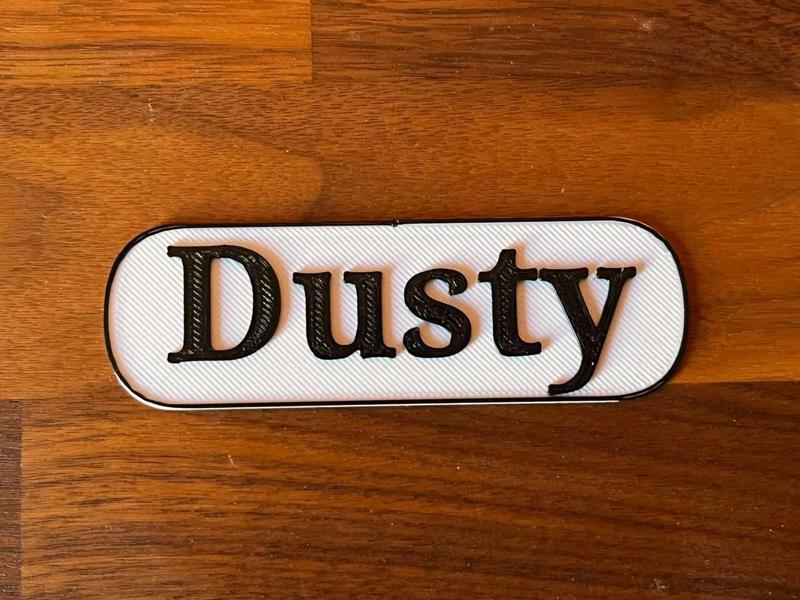Nametag Dusty   