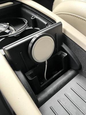 tesla model s,x apple magsafe wireless iphone 12 pro max charger
