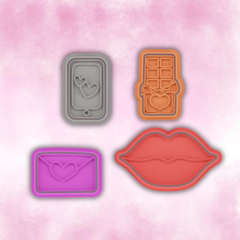 COOKIE CUTTER kiss love love set of 4