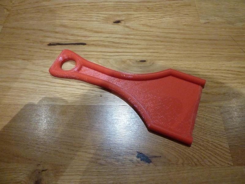 Windscreen ice scraper