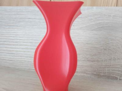 Irregular Shaped Spiral Vase