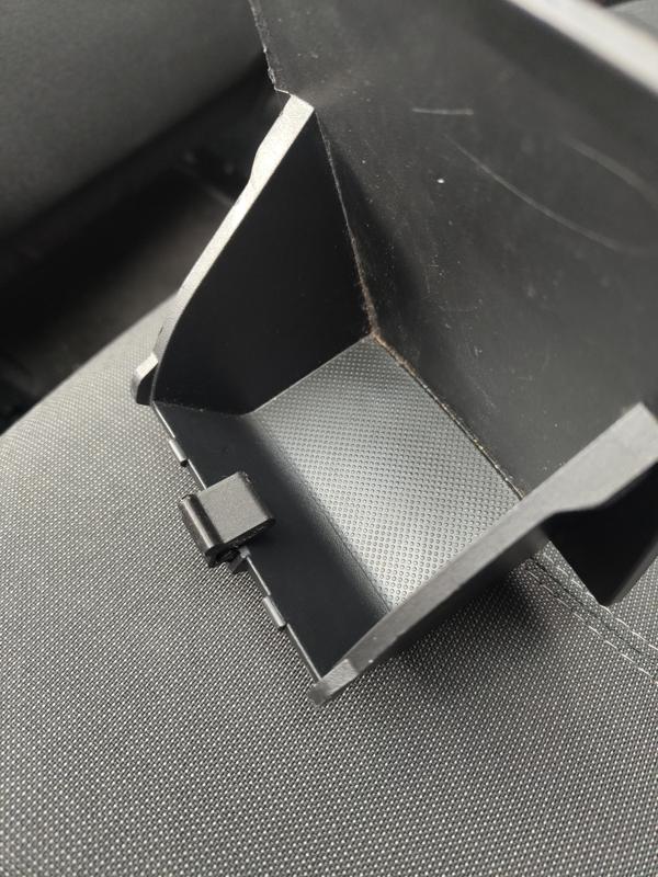 Peugeot 308 t9 rear pocket clip