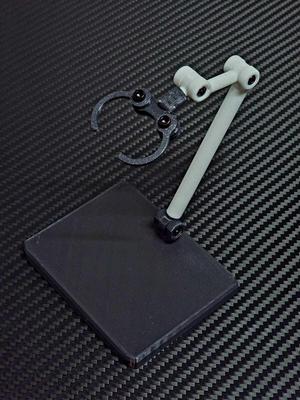 Base with articulated arm for 6¨ figures.