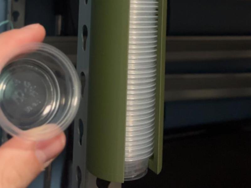 Gecko Feeding Cup Organizer