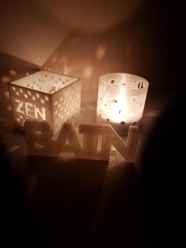 DECORATION FOR BATHROOM and their tealight