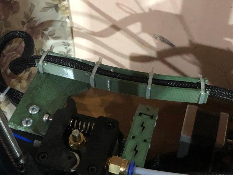 Magna 1 v2 hotend cable holder