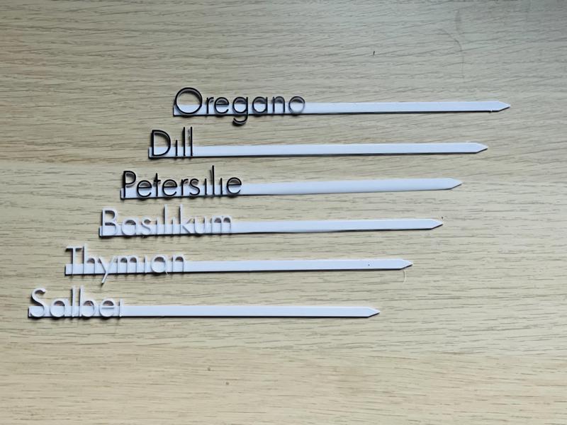 Planting labels for herbs Set of 18 - German - Version 2