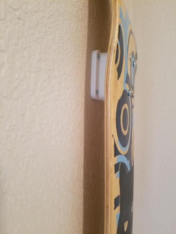 Skateboard Deck Mount