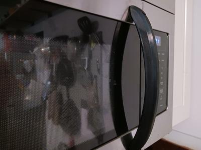 Replacement Microwave Handle - ME16K3000AS