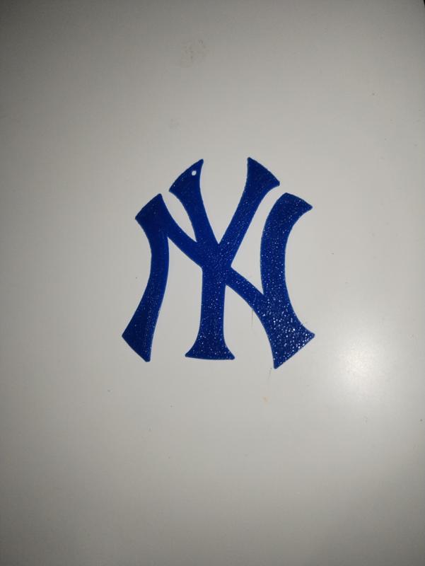 YANKES_LOGO_KEYCHAIN