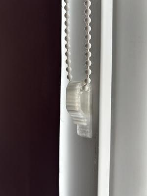 Сable curtain holder