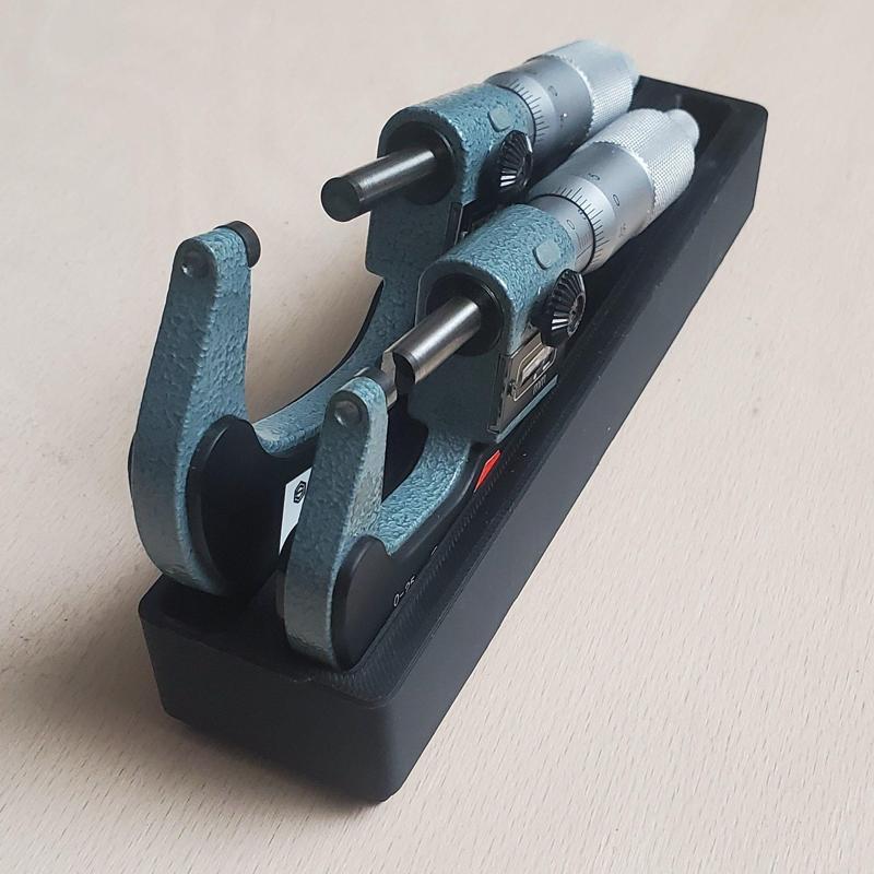 gridfinity bin for 2 mitutoyo micrometers 0-25 25-50