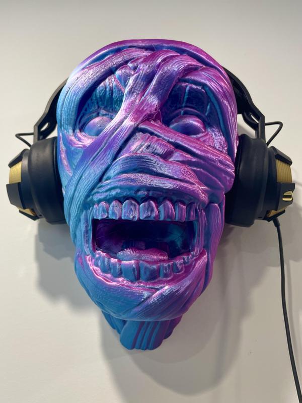 Mummy Head Wall Mounted Headphones Holder / No Supports