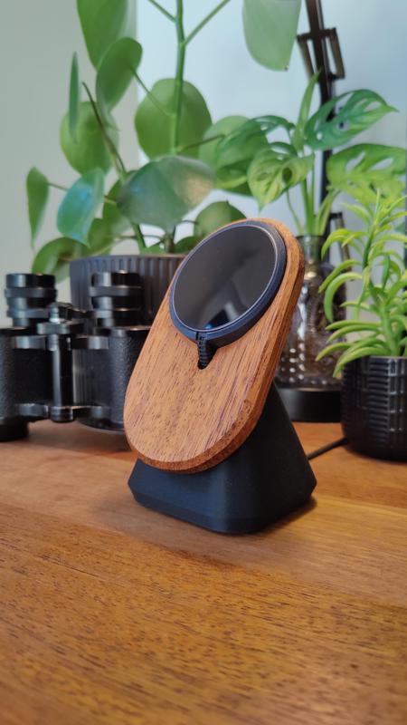 MagSafe Charging Stand