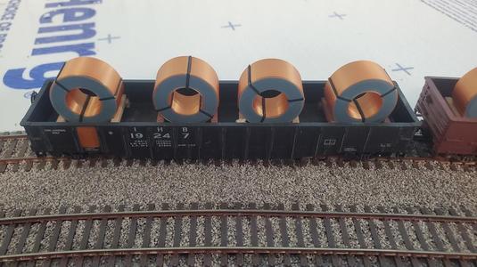 HO Scale Gondola Loads