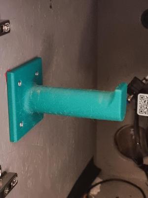 Wall filament spool mount