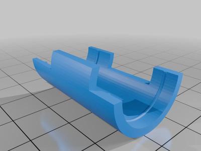 Wedge clip for wire shelf with 0.75 inch tubes