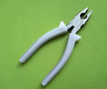 Replacement plier grips (TPU recommended)