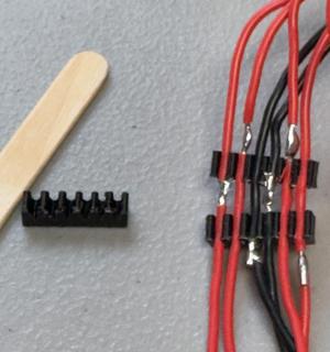 Small wire holder for 6 20AWG wires