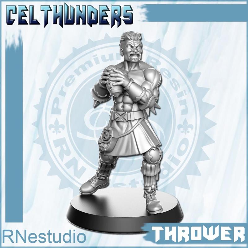 11 Thrower Celthunders Fantasy Football 32mm