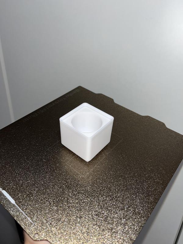 Gridfinity 100ml/32mm vape bottle holder