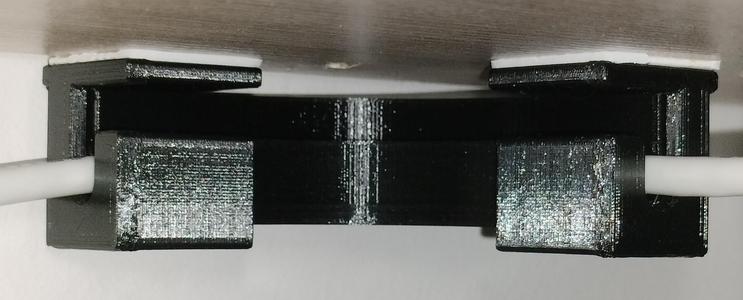 Cable hook under desk - 90 degree guide