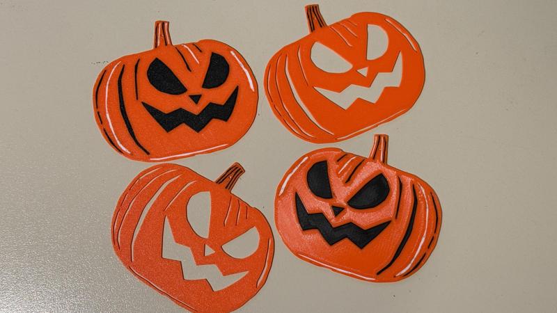 Scary 2D-pumpkin (with hang hole)