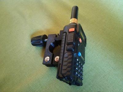 Baofeng UV-5R bicycle mount (PARAMETRIC)