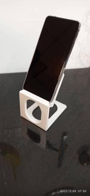 phone_stand_R8