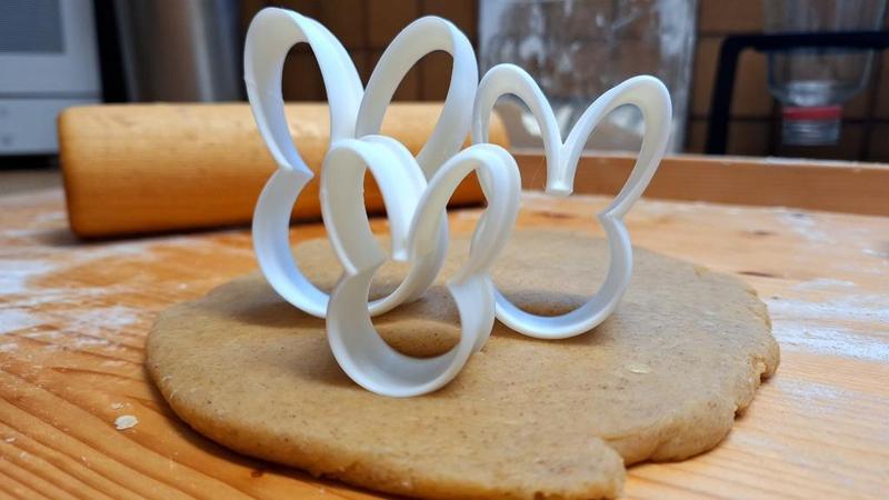 Gebäck-Ausstecher, Hase (die wirklich funktionieren) / Cookie cutter (which really work) 