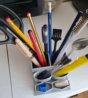 Desk Tidy Small and Compact