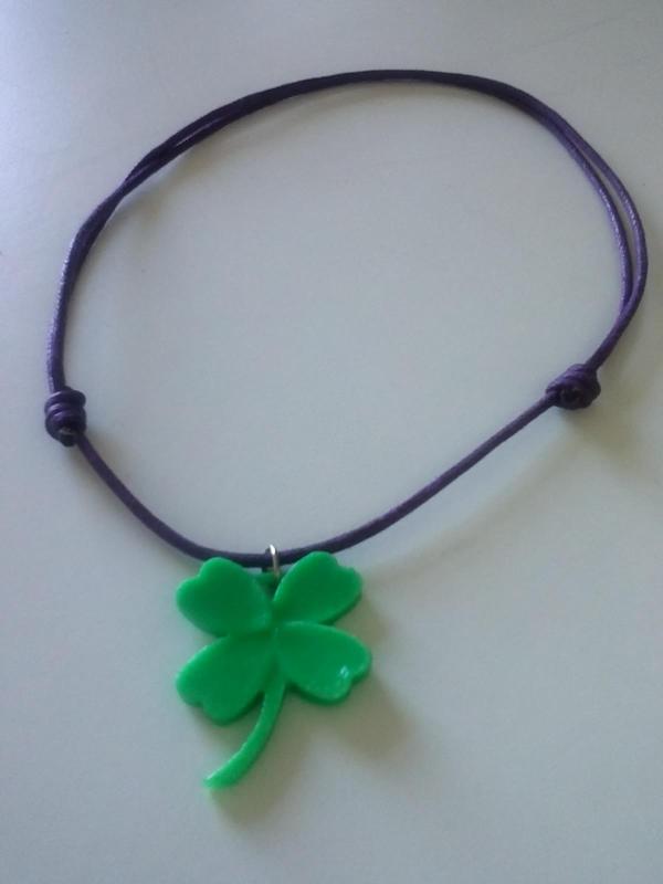 Clover Charm