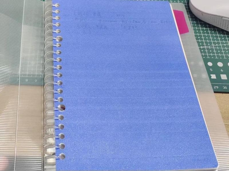 Kokuyo A5 Loose-Leaf Notebook