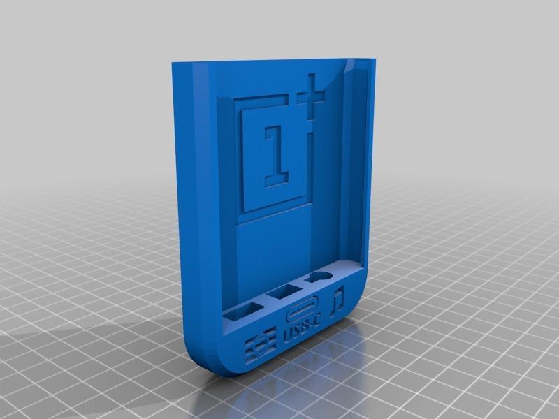 One Plus 5T car Holder (Spigen case)