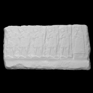 Relief orthostat with soldiers