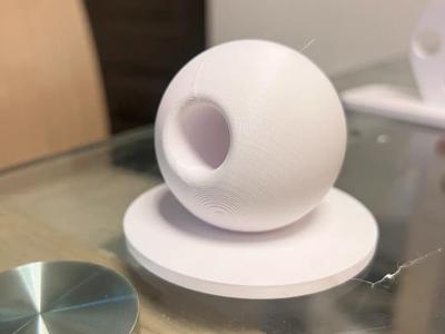 Eight-Ball Cueing Trainer