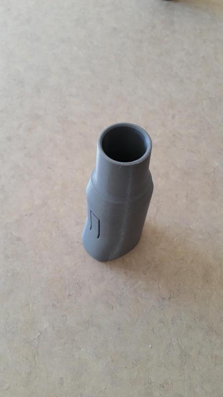 Electrolux US adapter for 1.25 fittings