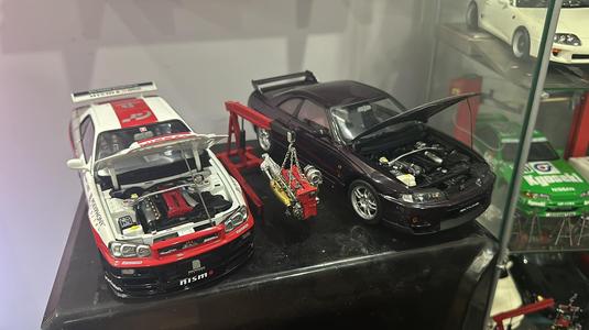 Engine Lift Like Motorhelix J 1/18