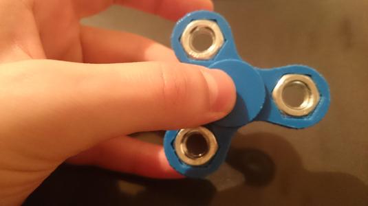 Fidget spinner