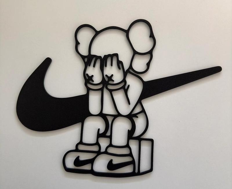 Nike X Kaws (2 Plates)