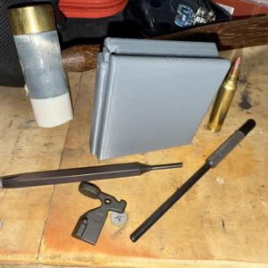 AR15 Single Shot Magwell Adaptor