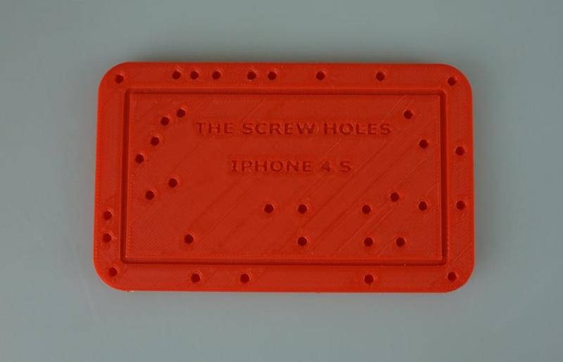 The screw holes iphone 4 S