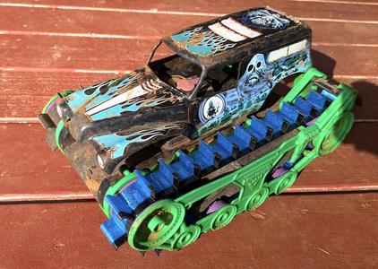 Grave Digger RC Tank Tread