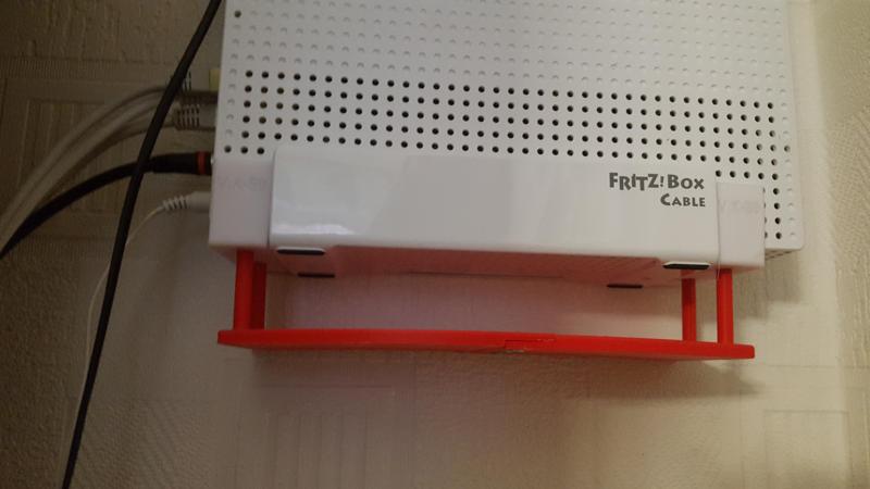 FritzBox 6590 Wandhalter