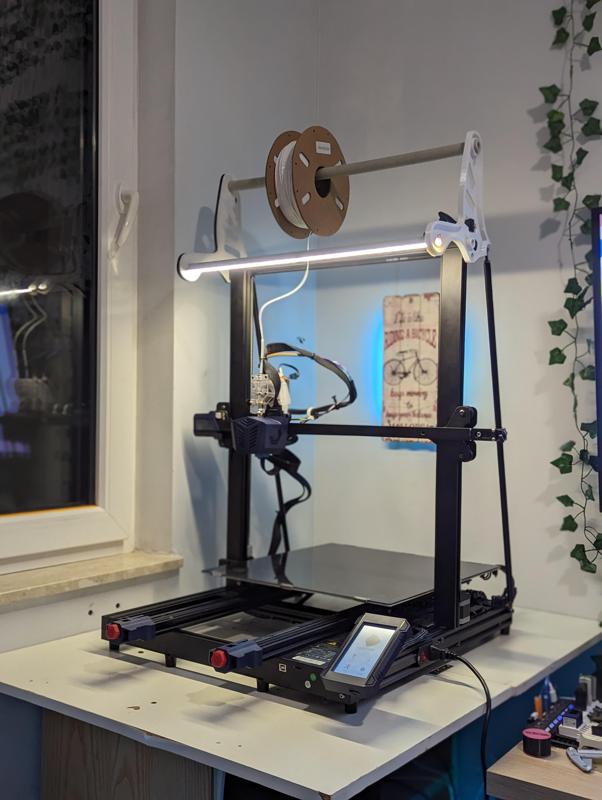 Kobra MAX spool holder with LED