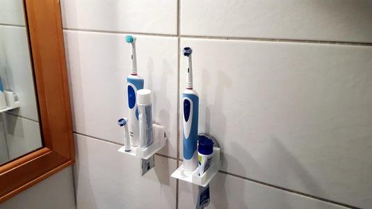 Oral B Holder