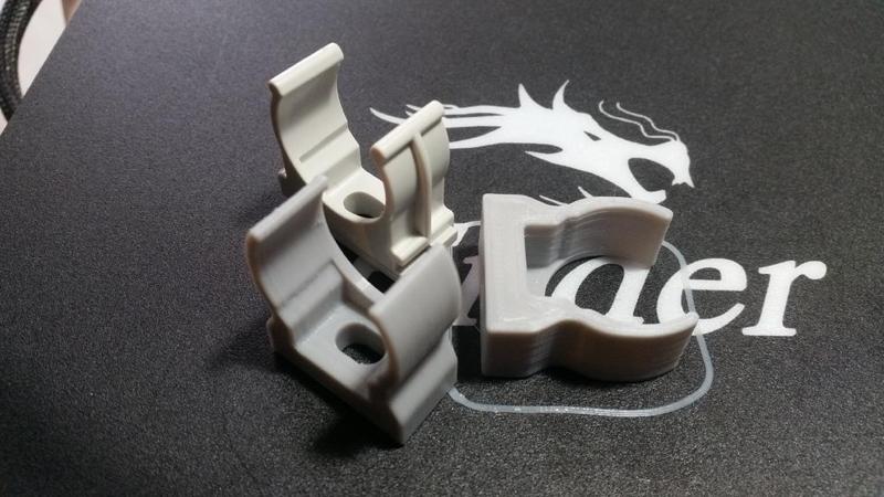 pipe clip M25 / Rohrklemme