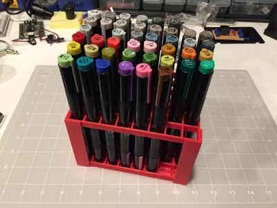 Art Marker Caddy